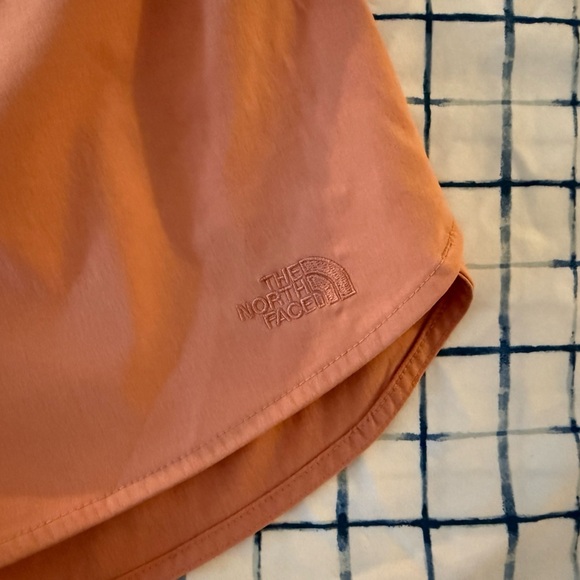 The North Face Women's Athletic Shorts - Picture 8 of 9